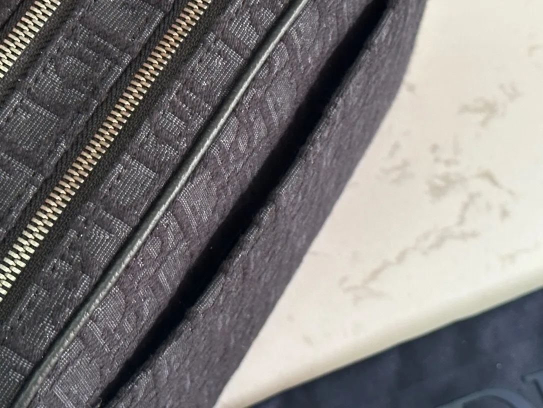All categories 💚 Top version men’s bags 💚 DIOR 2025 official website new DIOR crossbody bag