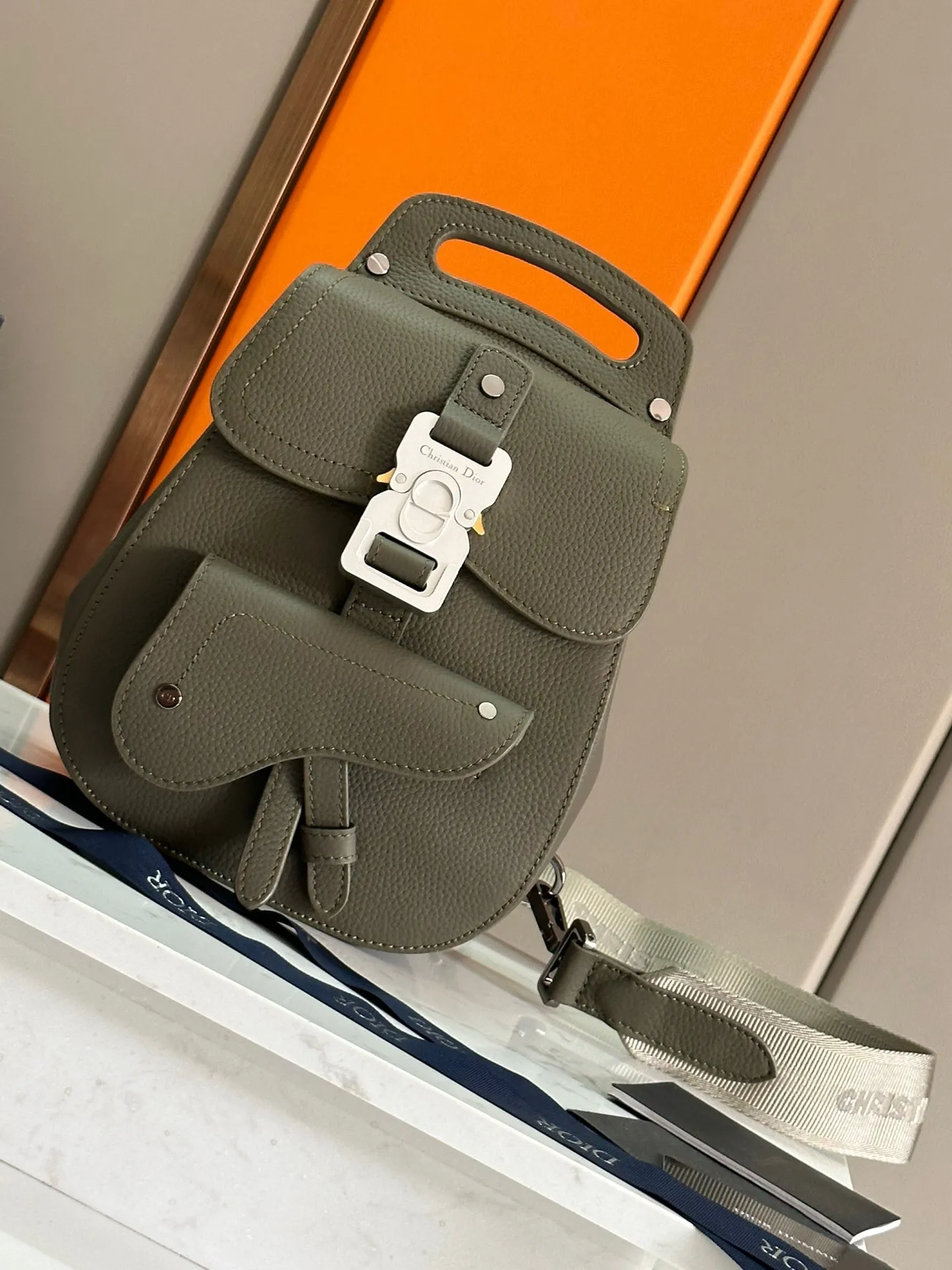All categories 💚 Top version men’s bags 💚 DIOR 2025 official website new DIOR crossbody bag