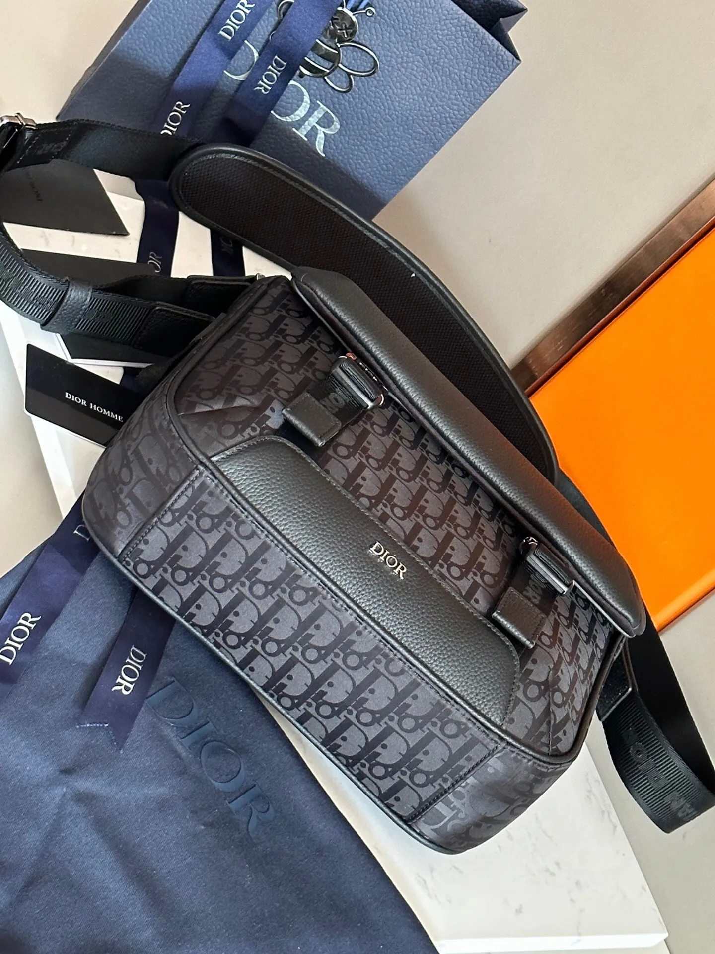All categories 💚 Top version men’s bags 💚 DIOR 2025 official website new DIOR crossbody bag