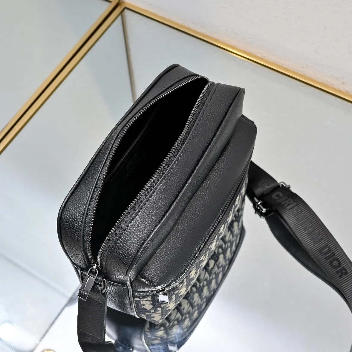 All categories 💚 Top version men’s bags 💚 DIOR 2025 official website new DIOR crossbody bag