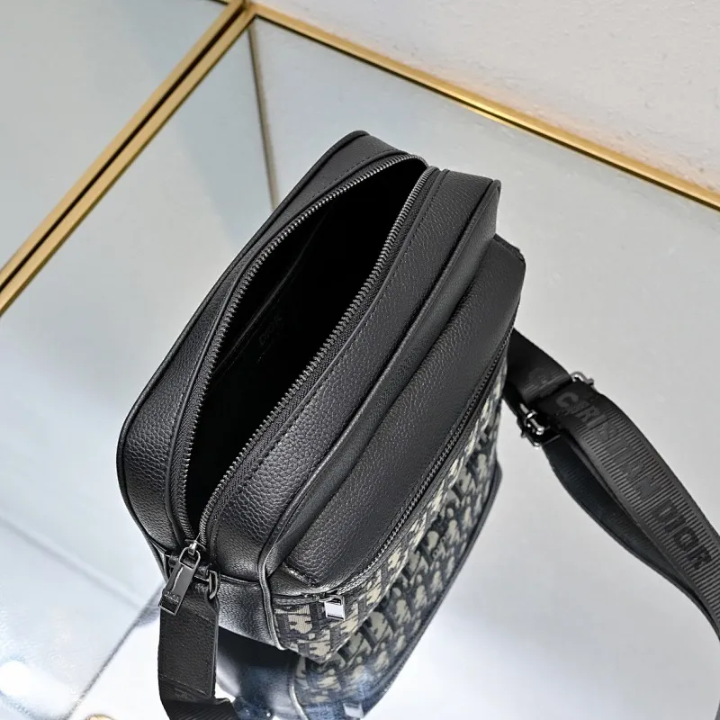 All categories 💚 Top version men’s bags 💚 DIOR 2025 official website new DIOR crossbody bag