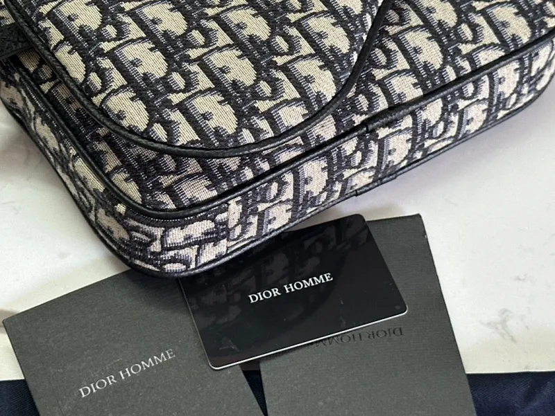 All categories 💚 Top version men’s bags 💚 DIOR 2025 official website new DIOR crossbody bag