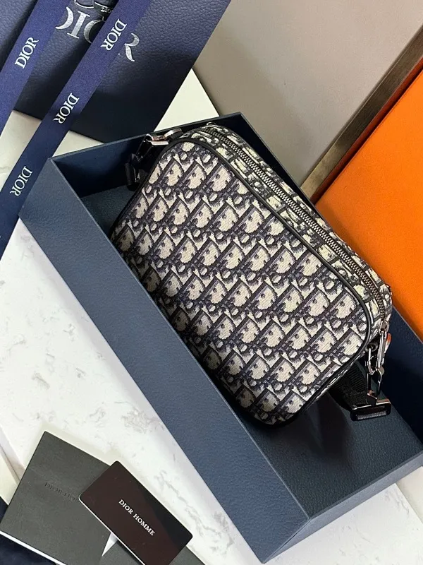 All categories 💚 Top version men’s bags 💚 DIOR 2025 official website new DIOR crossbody bag