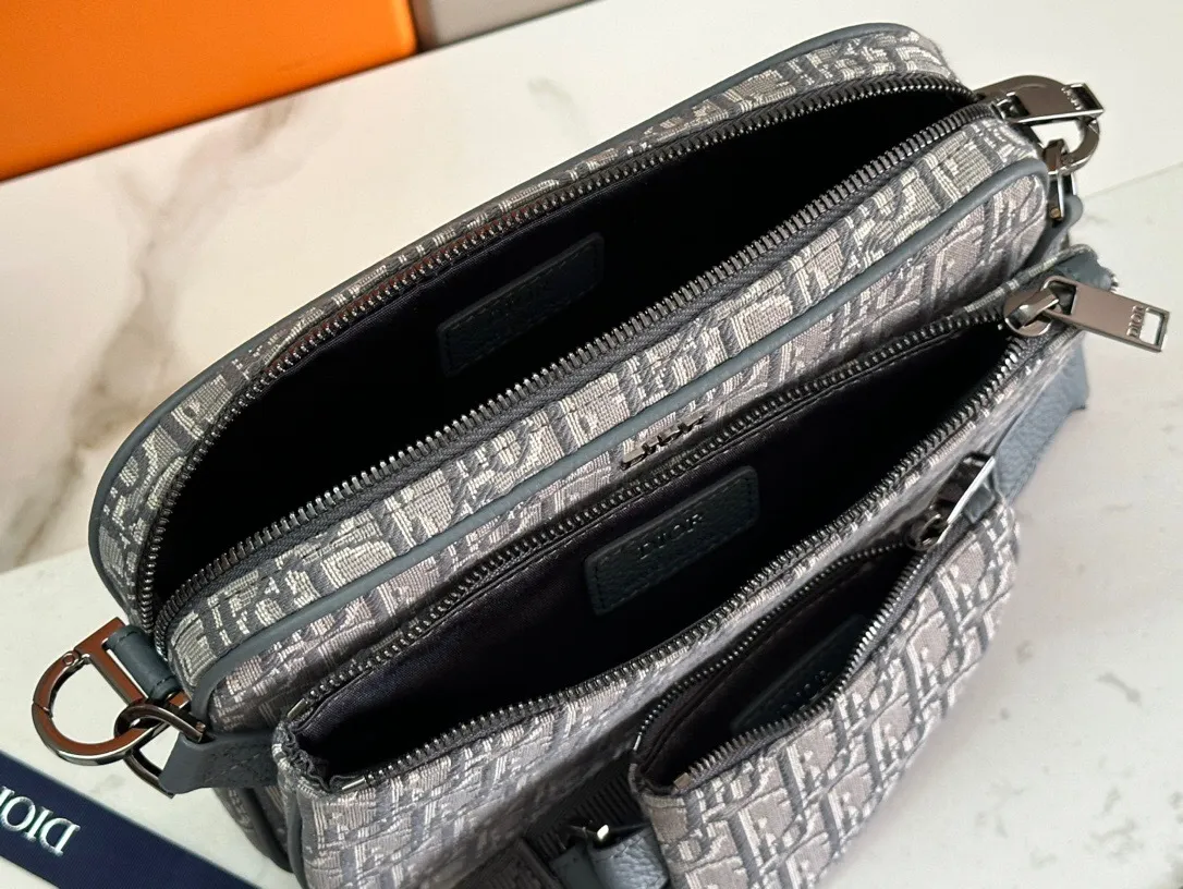 All categories 💚 Top version men’s bags 💚 DIOR 2025 official website new DIOR crossbody bag