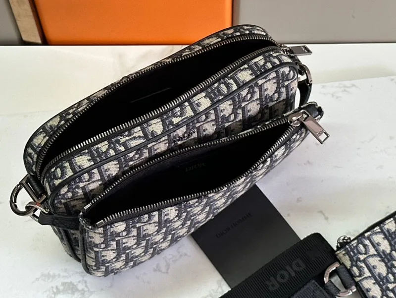 All categories 💚 Top version men’s bags 💚 DIOR 2025 official website new DIOR crossbody bag