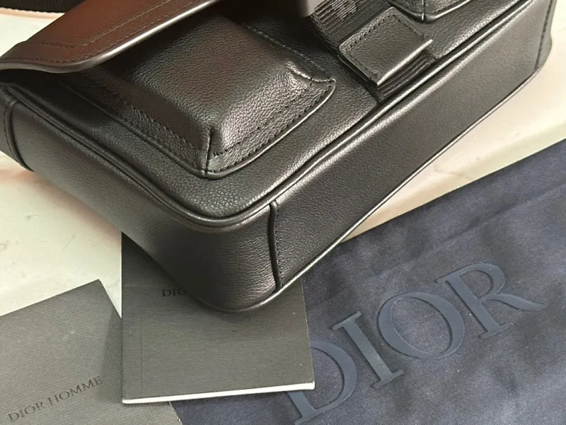All categories 💚 Top version men’s bags 💚 DIOR 2025 official website new DIOR crossbody bag