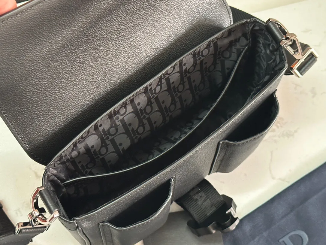 All categories 💚 Top version men’s bags 💚 DIOR 2025 official website new DIOR crossbody bag