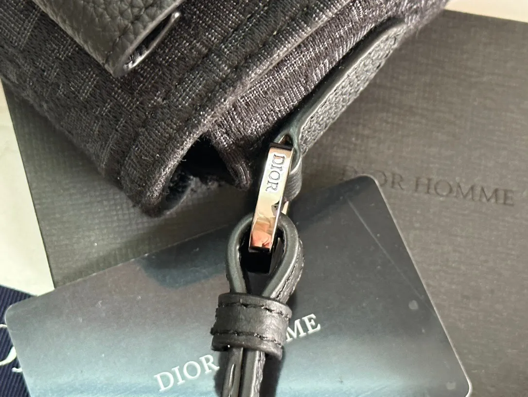 All categories 💚 Top version men’s bags 💚 DIOR 2025 official website new DIOR crossbody bag