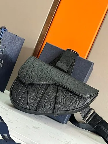 All categories 💚 Top version men’s bags 💚 DIOR 2025 official website new DIOR crossbody bag