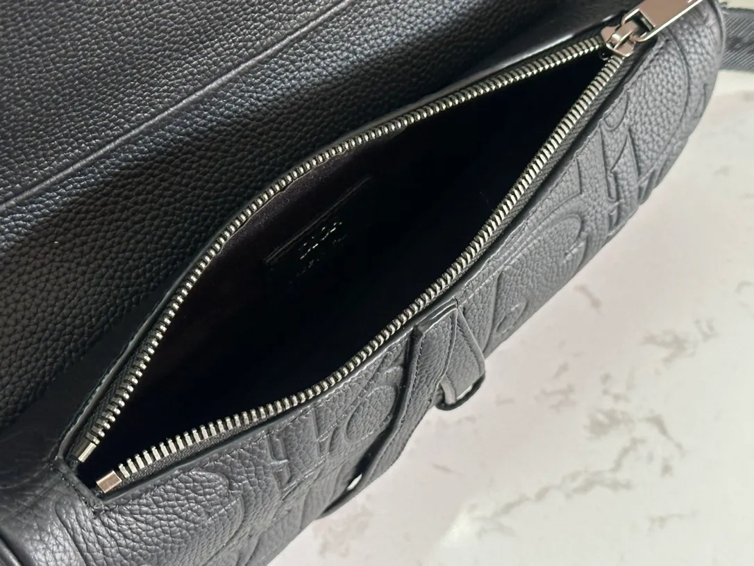 All categories 💚 Top version men’s bags 💚 DIOR 2025 official website new DIOR crossbody bag