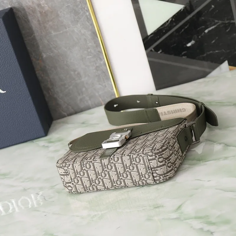 All categories 💚 Top version men’s bags 💚 DIOR 2025 official website new DIOR crossbody bag