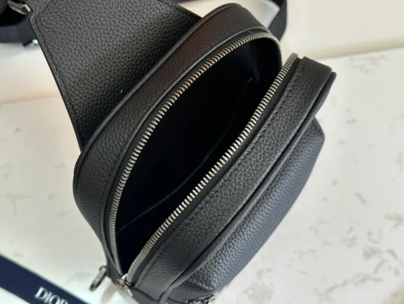 All categories 💚 Top version men’s bags 💚 DIOR 2025 official website new DIOR chest bag
