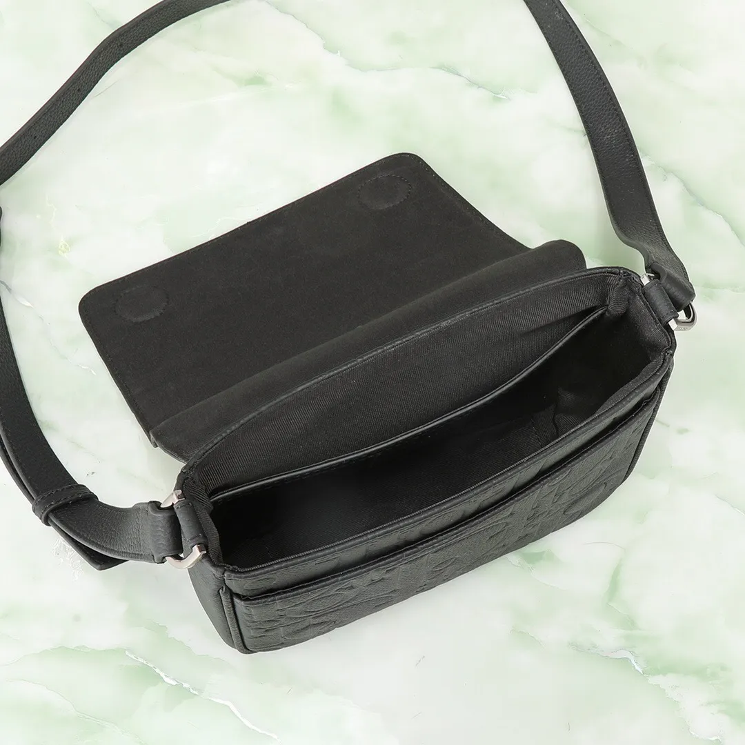 All categories 💚 Top version men’s bags 💚 DIOR 2025 official website new DIOR crossbody bag