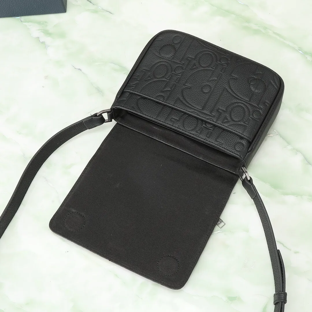 All categories 💚 Top version men’s bags 💚 DIOR 2025 official website new DIOR crossbody bag