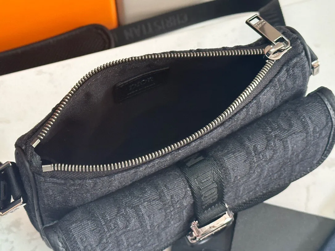 All categories 💚 Top version men’s bags 💚 DIOR 2025 official website new DIOR crossbody bag