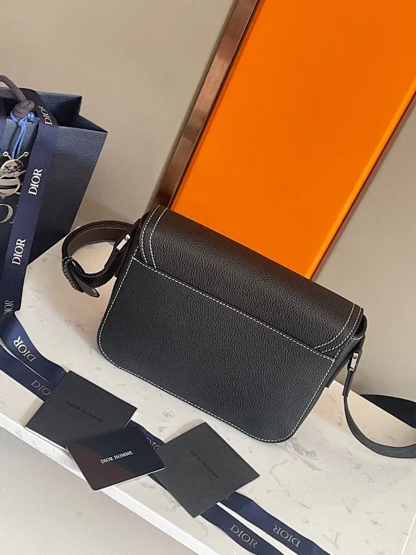All categories 💚 Top version men’s bags 💚 DIOR 2025 official website new DIOR crossbody bag