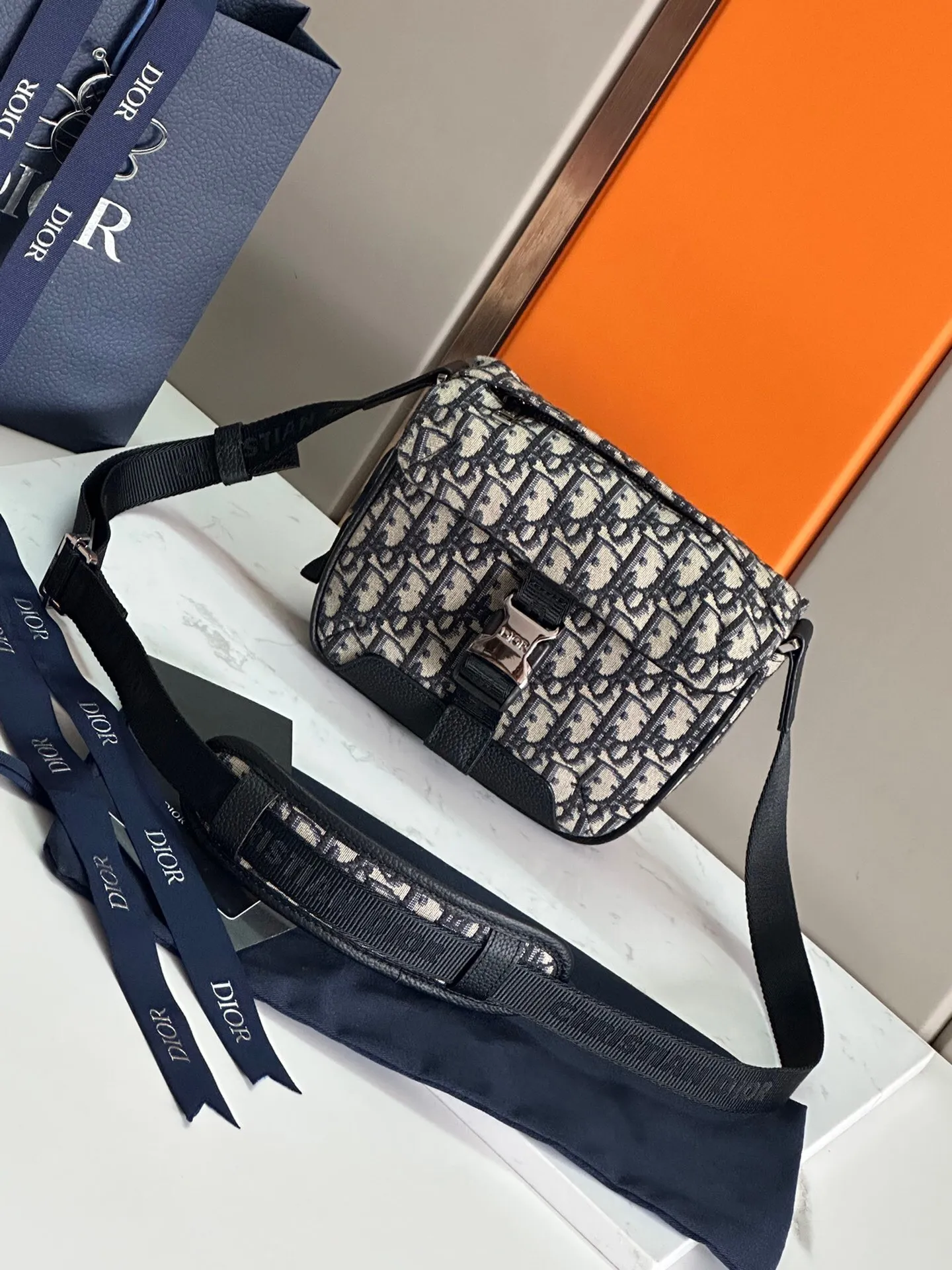 All categories 💚 Top version men’s bags 💚 DIOR 2025 official website new DIOR crossbody bag