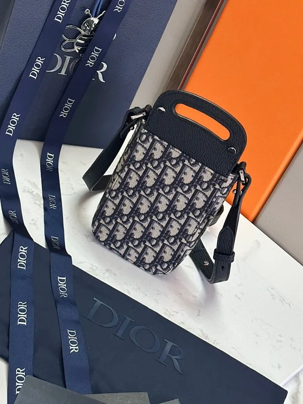 All categories 💚 Top version men’s bags 💚 DIOR 2025 official website new DIOR crossbody bag