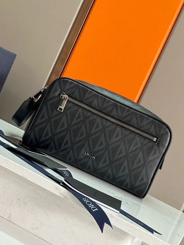 All categories 💚 Top version men’s bags 💚 DIOR 2025 official website new DIOR toiletry bag