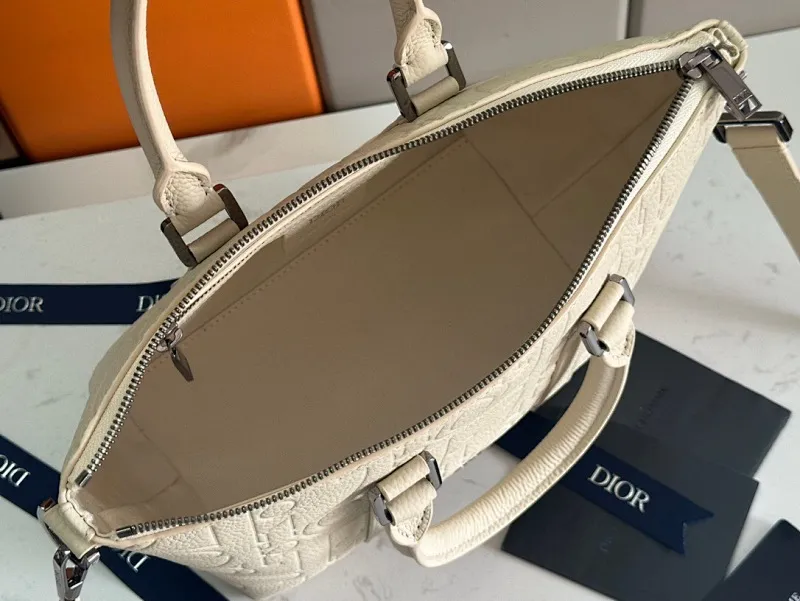 All categories 💚 Top version men’s bags 💚 DIOR 2025 official website new DIOR handbag