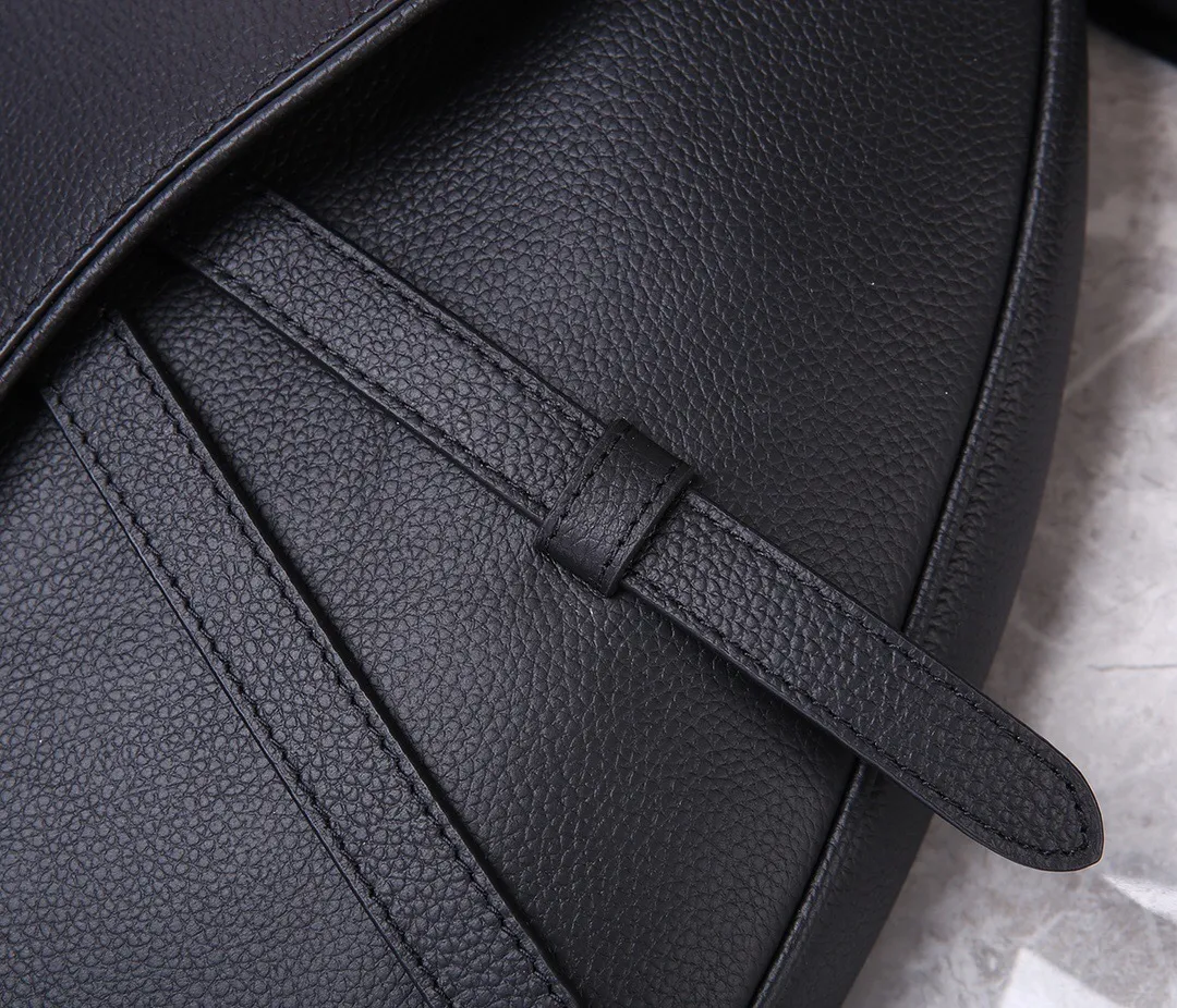 All categories 💚 Top version men’s bags 💚 DIOR 2025 official website new DIOR crossbody bag