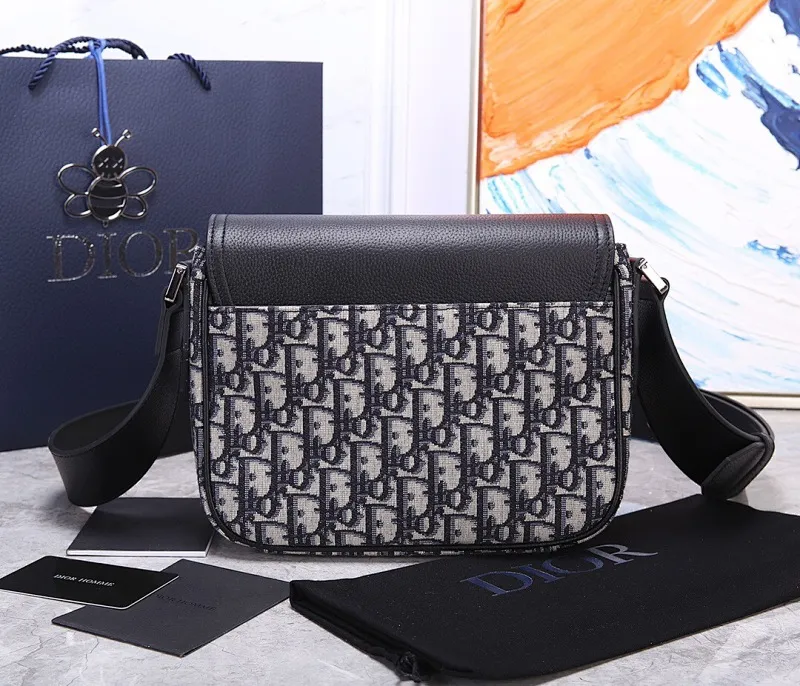 All categories 💚 Top version men’s bags 💚 DIOR 2025 official website new DIOR crossbody bag