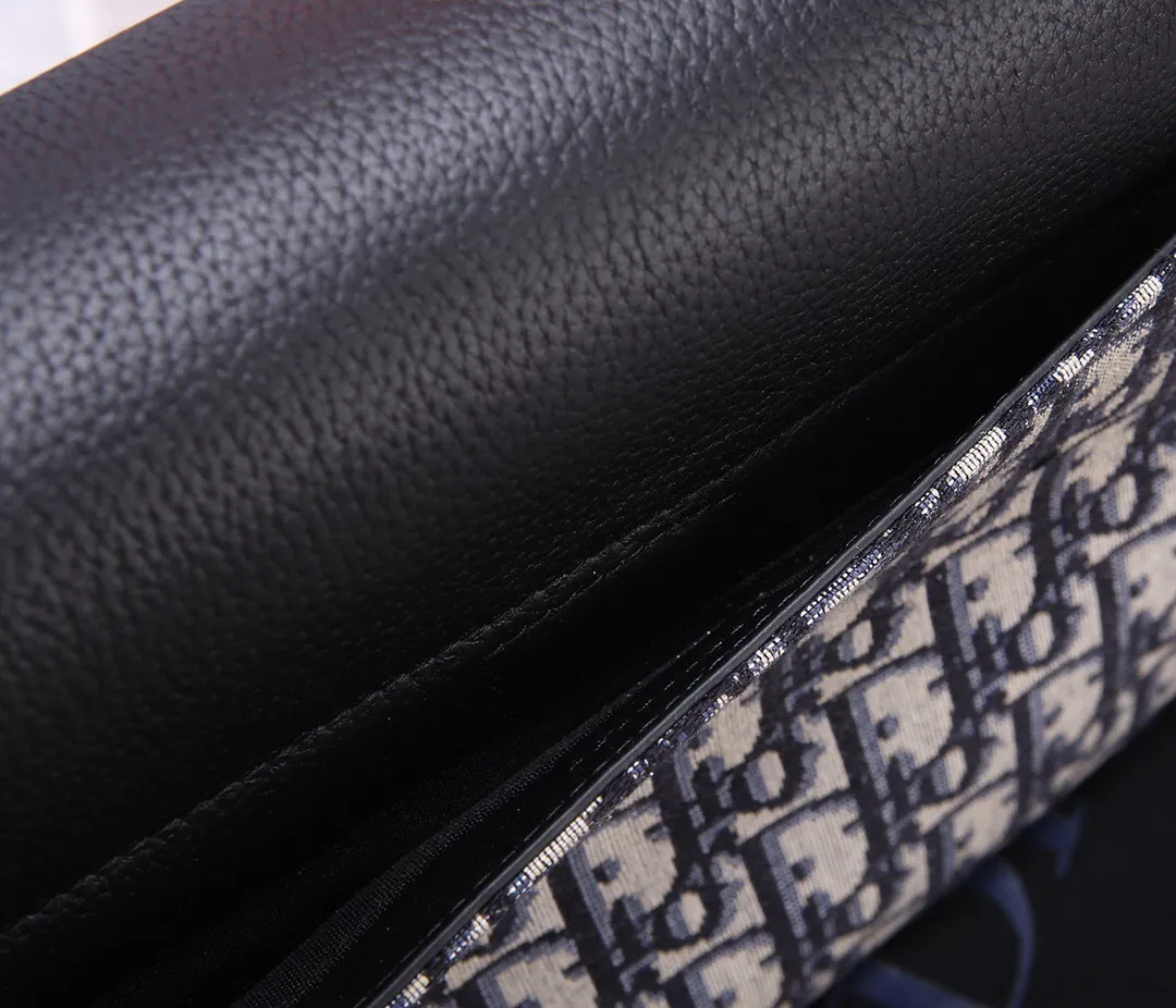 All categories 💚 Top version men’s bags 💚 DIOR 2025 official website new DIOR crossbody bag