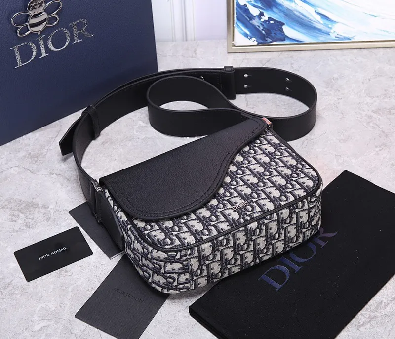 All categories 💚 Top version men’s bags 💚 DIOR 2025 official website new DIOR crossbody bag