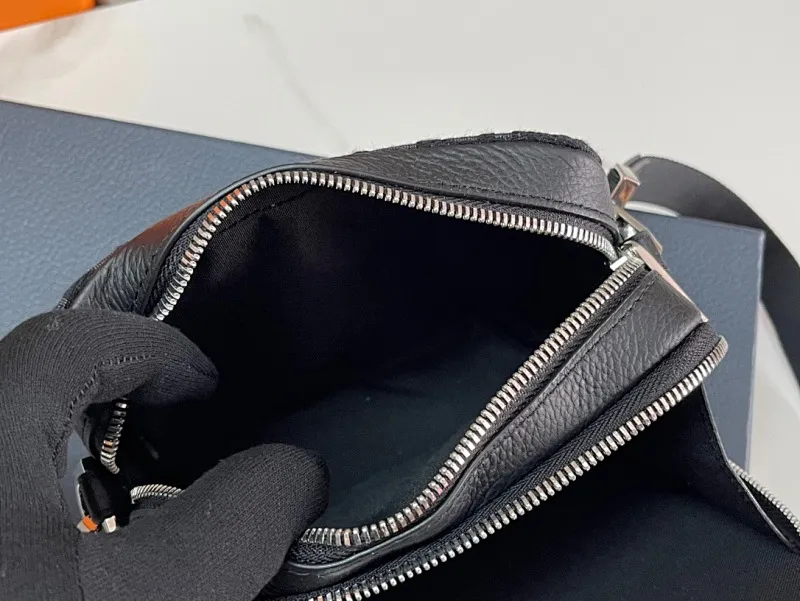 All categories 💚 Top version men’s bags 💚 DIOR 2025 official website new DIOR crossbody bag