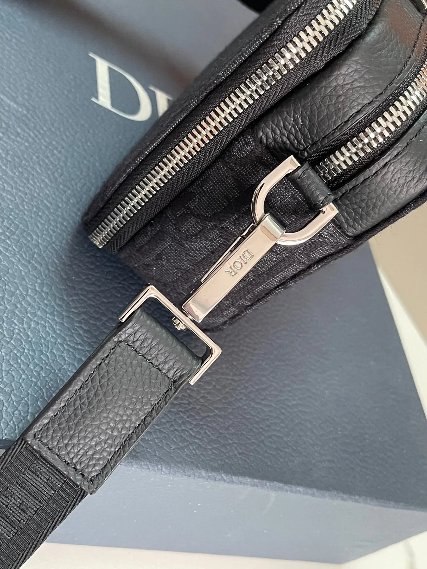 All categories 💚 Top version men’s bags 💚 DIOR 2025 official website new DIOR crossbody bag