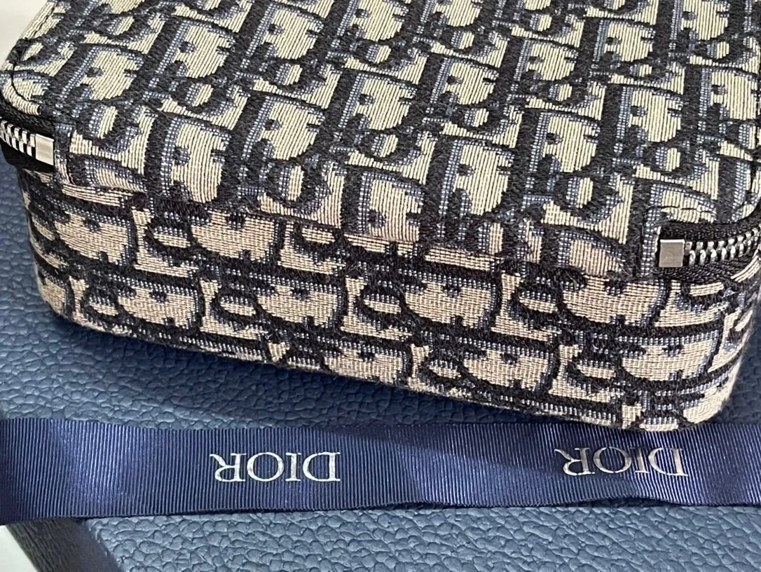 All categories 💚 Top version men’s bags 💚 DIOR 2025 official website new DIOR crossbody bag