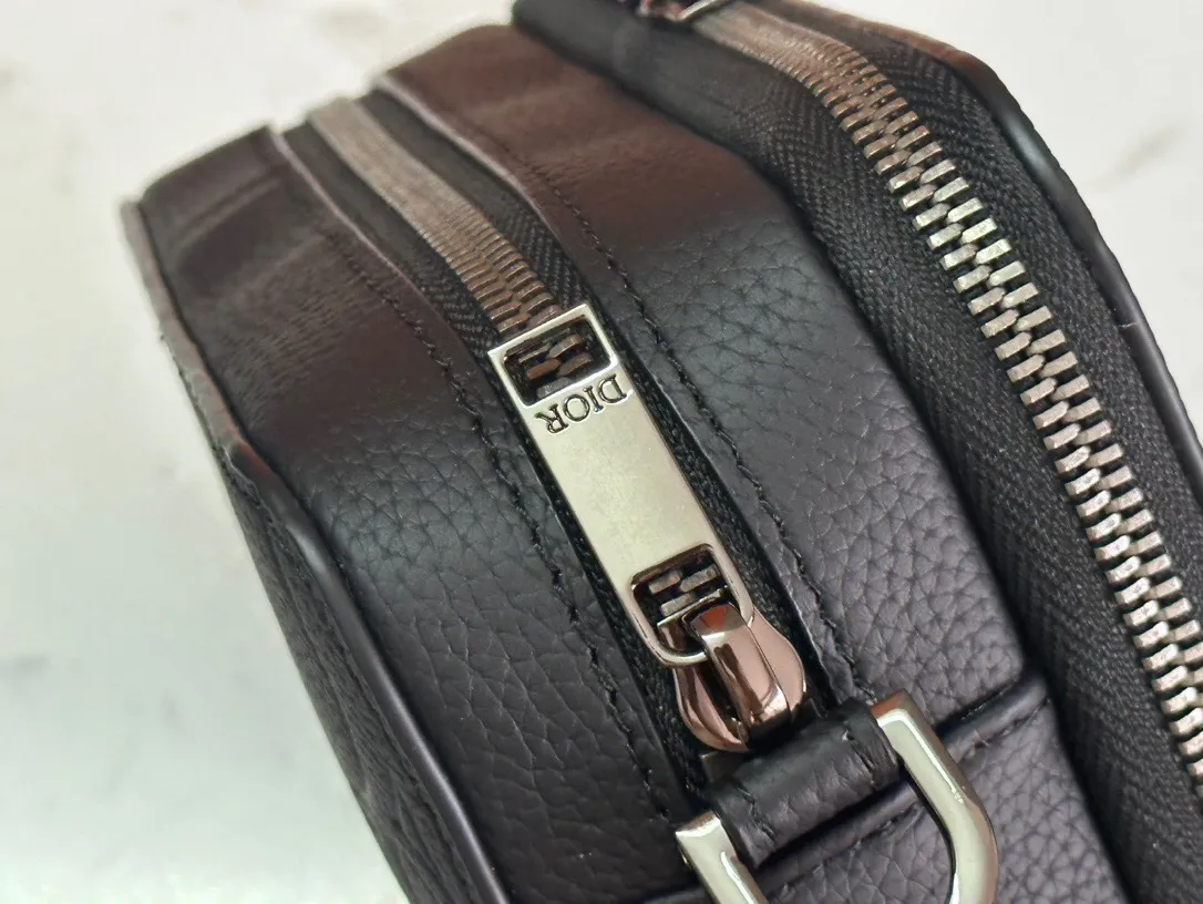 All categories 💚 Top version men’s bags 💚 DIOR 2025 official website new DIOR crossbody bag