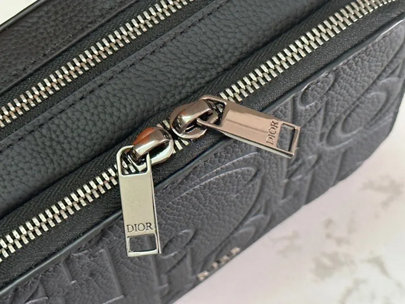 All categories 💚 Top version men’s bags 💚 DIOR 2025 official website new DIOR crossbody bag