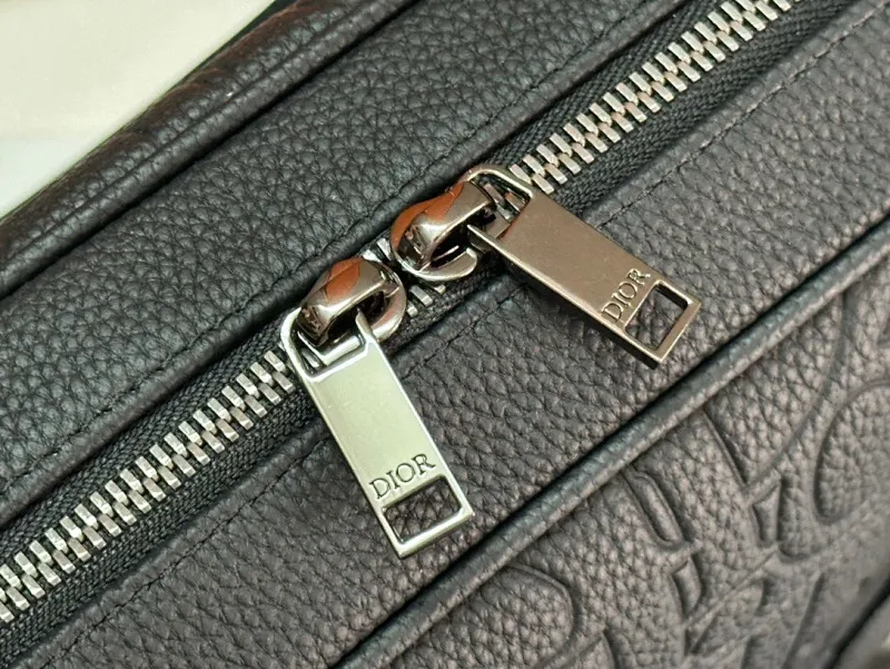 All categories 💚 Top version men’s bags 💚 DIOR 2025 official website new DIOR briefcase