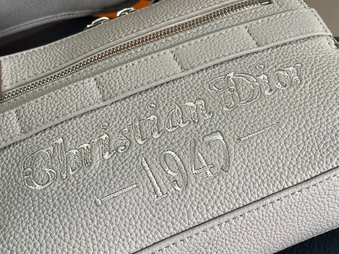 All categories 💚 Top version men’s bags 💚 DIOR 2025 official website new DIOR crossbody bag
