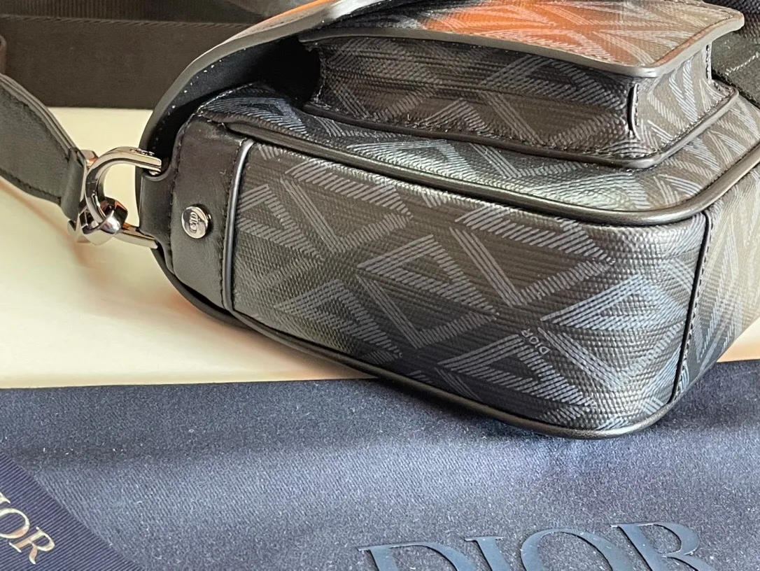 All categories 💚 Top version men’s bags 💚 DIOR 2025 official website new DIOR crossbody bag
