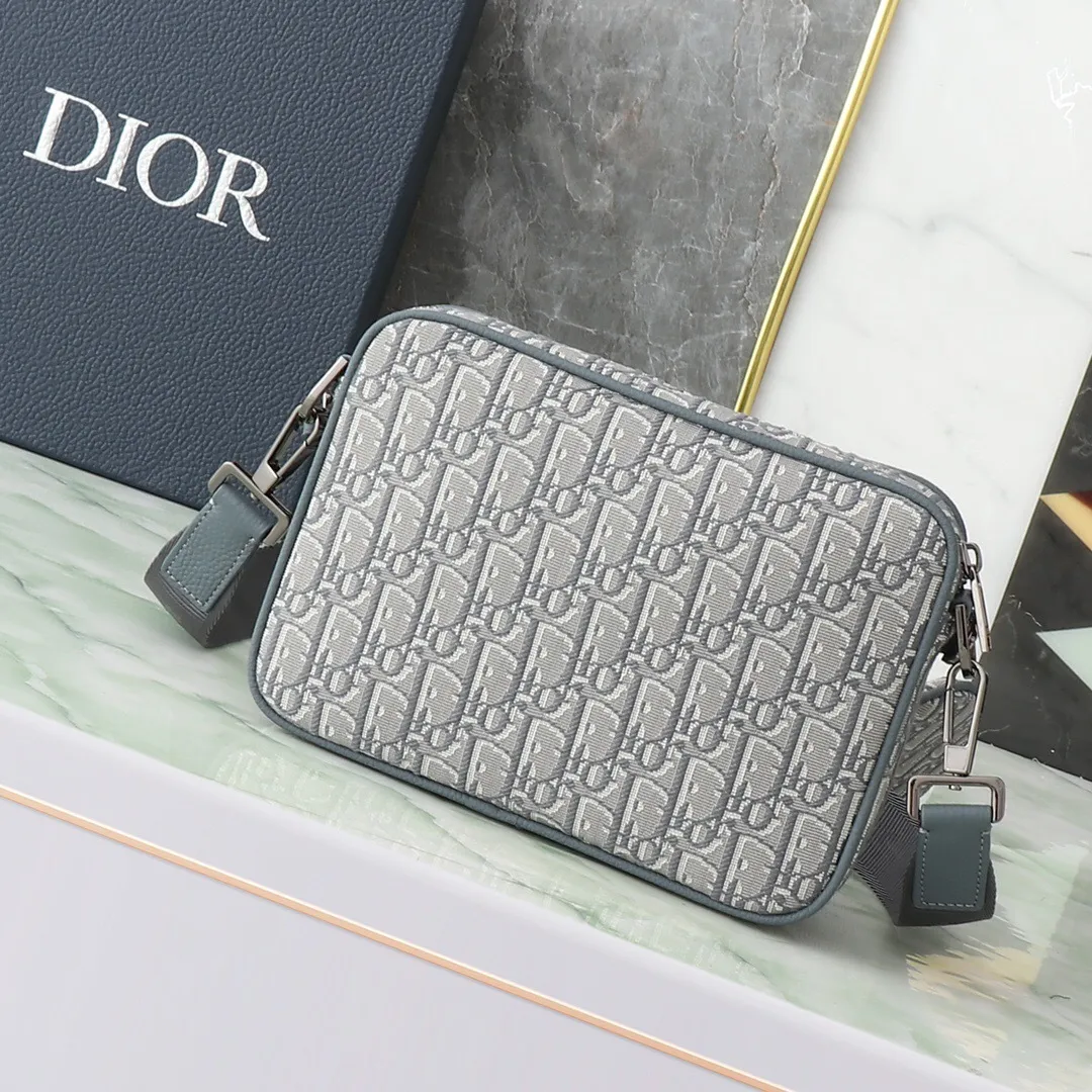All categories 💚 Top version men’s bags 💚 DIOR 2025 official website new DIOR crossbody bag