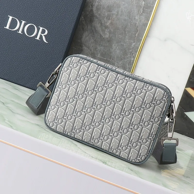 All categories 💚 Top version men’s bags 💚 DIOR 2025 official website new DIOR crossbody bag