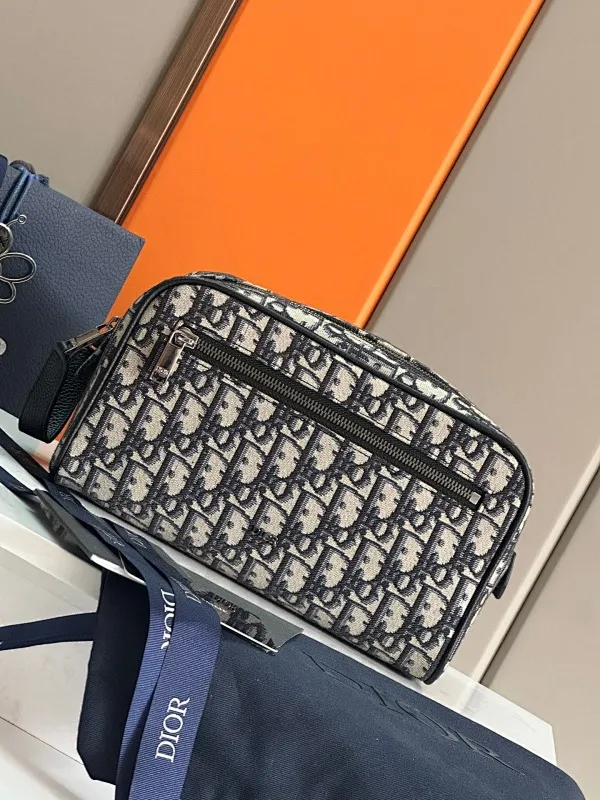 All categories 💚 Top version men’s bags 💚 DIOR 2025 official website new DIOR crossbody bag