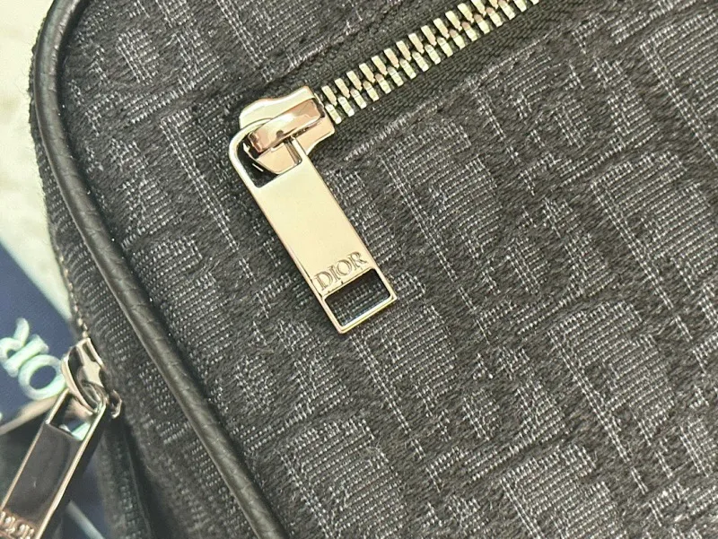 All categories 💚 Top version men’s bags 💚 DIOR 2025 official website new DIOR crossbody bag