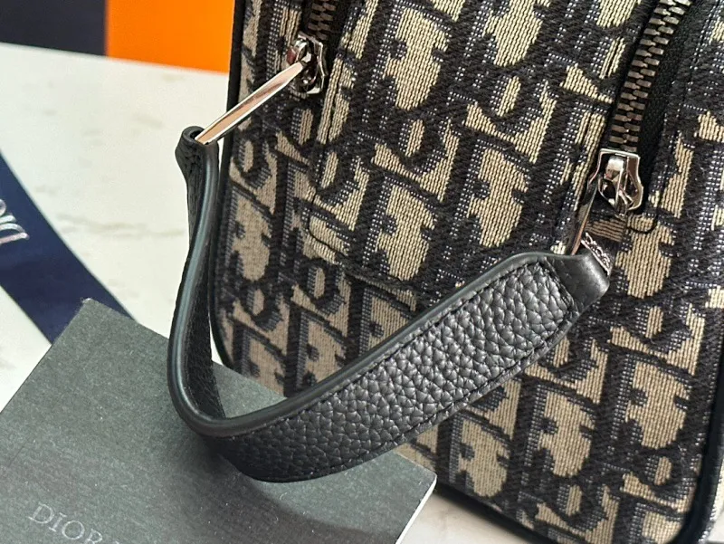 All categories 💚 Top version men’s bags 💚 DIOR 2025 official website new DIOR crossbody bag