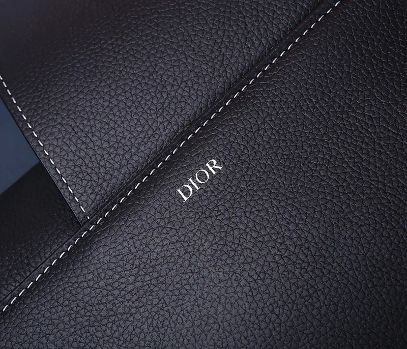 All categories 💚 Top version men’s bags 💚 DIOR 2025 official website new DIOR crossbody bag