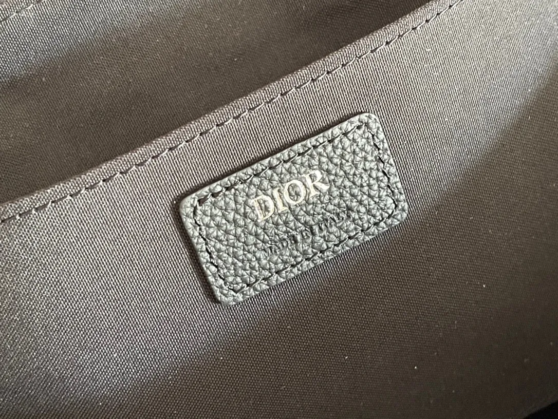 All categories 💚 Top version men’s bags 💚 DIOR 2025 official website new DIOR crossbody bag