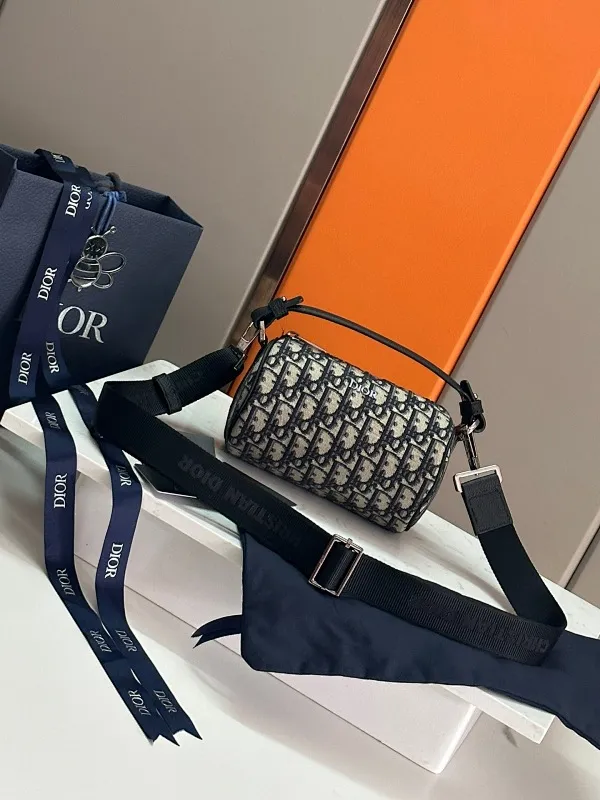All categories 💚 Top version men’s bags 💚 DIOR 2025 official website new DIOR crossbody bag