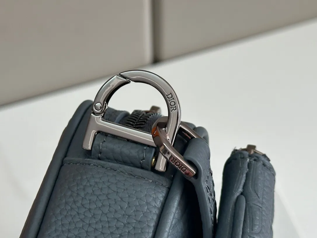All categories 💚 Top version men’s bags 💚 DIOR 2025 official website new DIOR crossbody bag