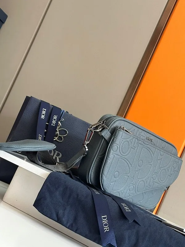 All categories 💚 Top version men’s bags 💚 DIOR 2025 official website new DIOR crossbody bag