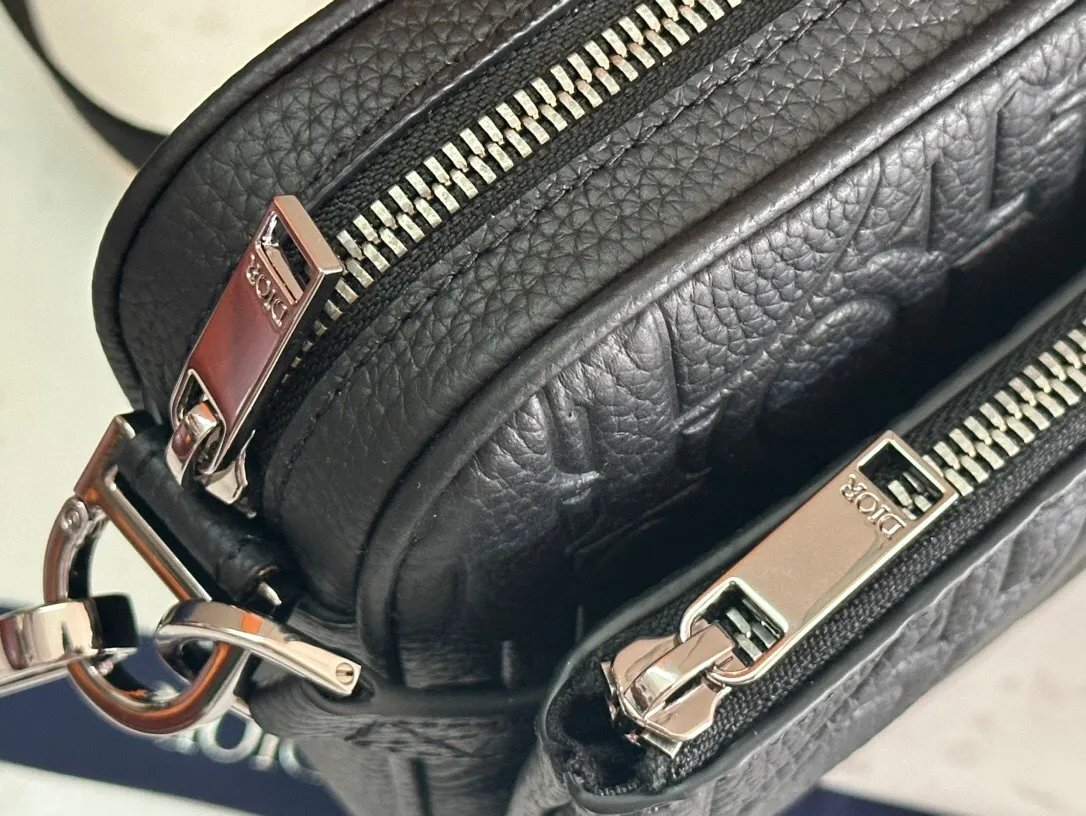 All categories 💚 Top version men’s bags 💚 DIOR 2025 official website new DIOR crossbody bag