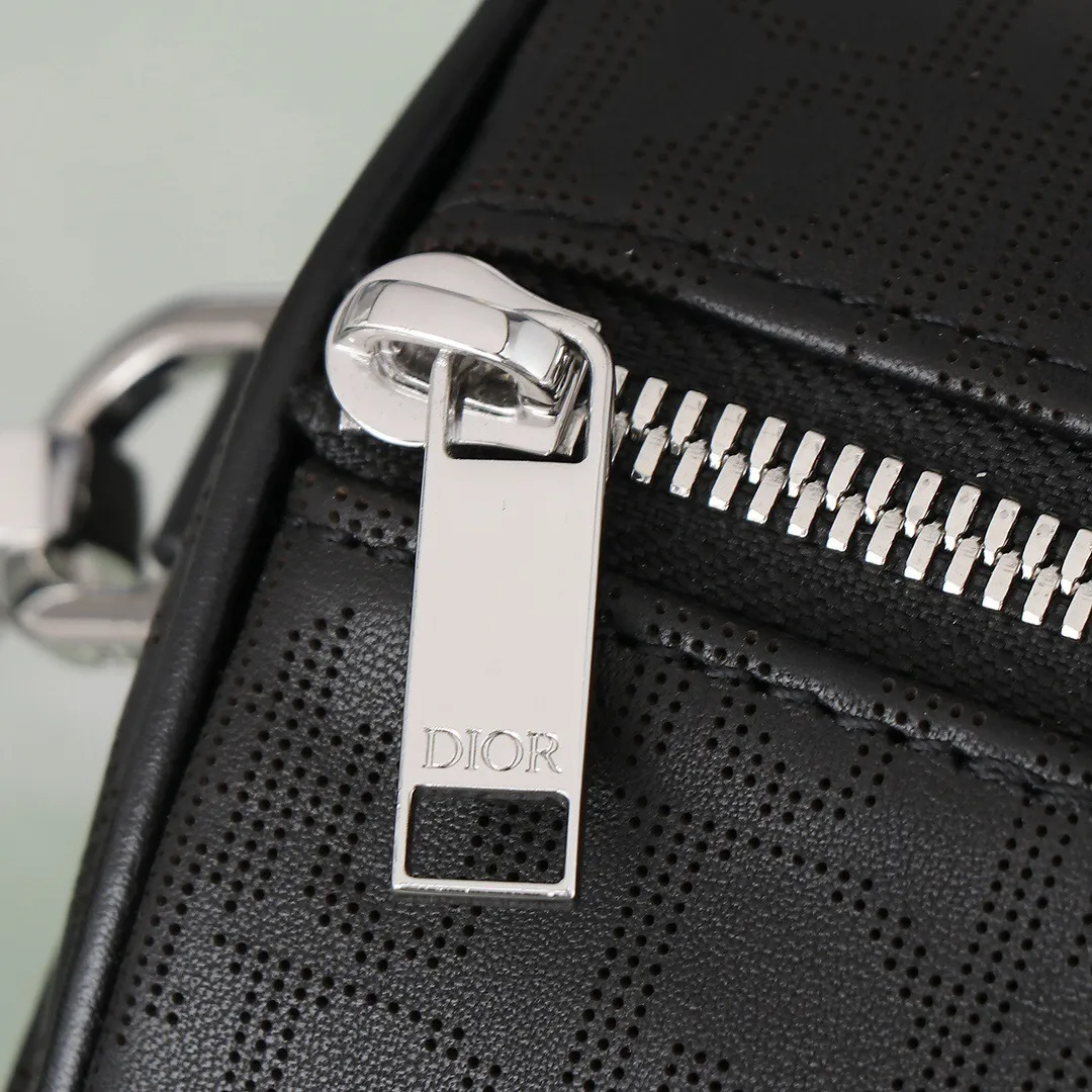 All categories 💚 Top version men’s bags 💚 DIOR 2025 official website new DIOR crossbody bag