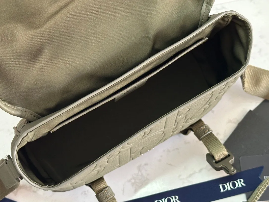 All categories 💚 Top version men’s bags 💚 DIOR 2025 official website new DIOR crossbody bag