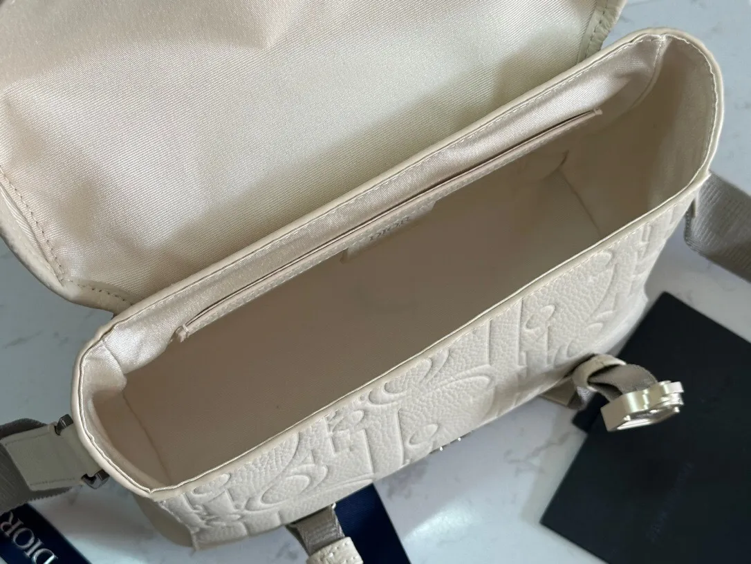 All categories 💚 Top version men’s bags 💚 DIOR 2025 official website new DIOR crossbody bag